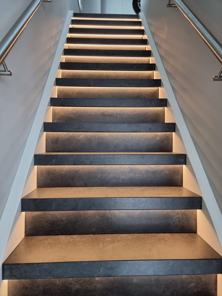 Traprenovatie in Naarden met verlichting